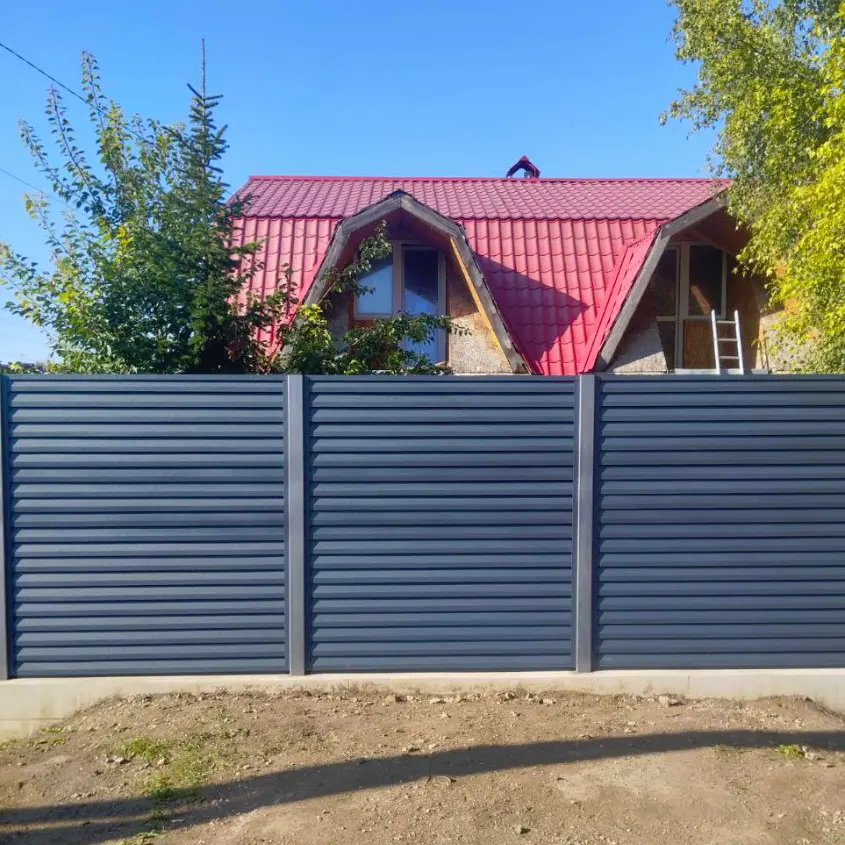 Фото 6 Двусторонний забор Реснички 7024 МАТТЕ серый графит матовый