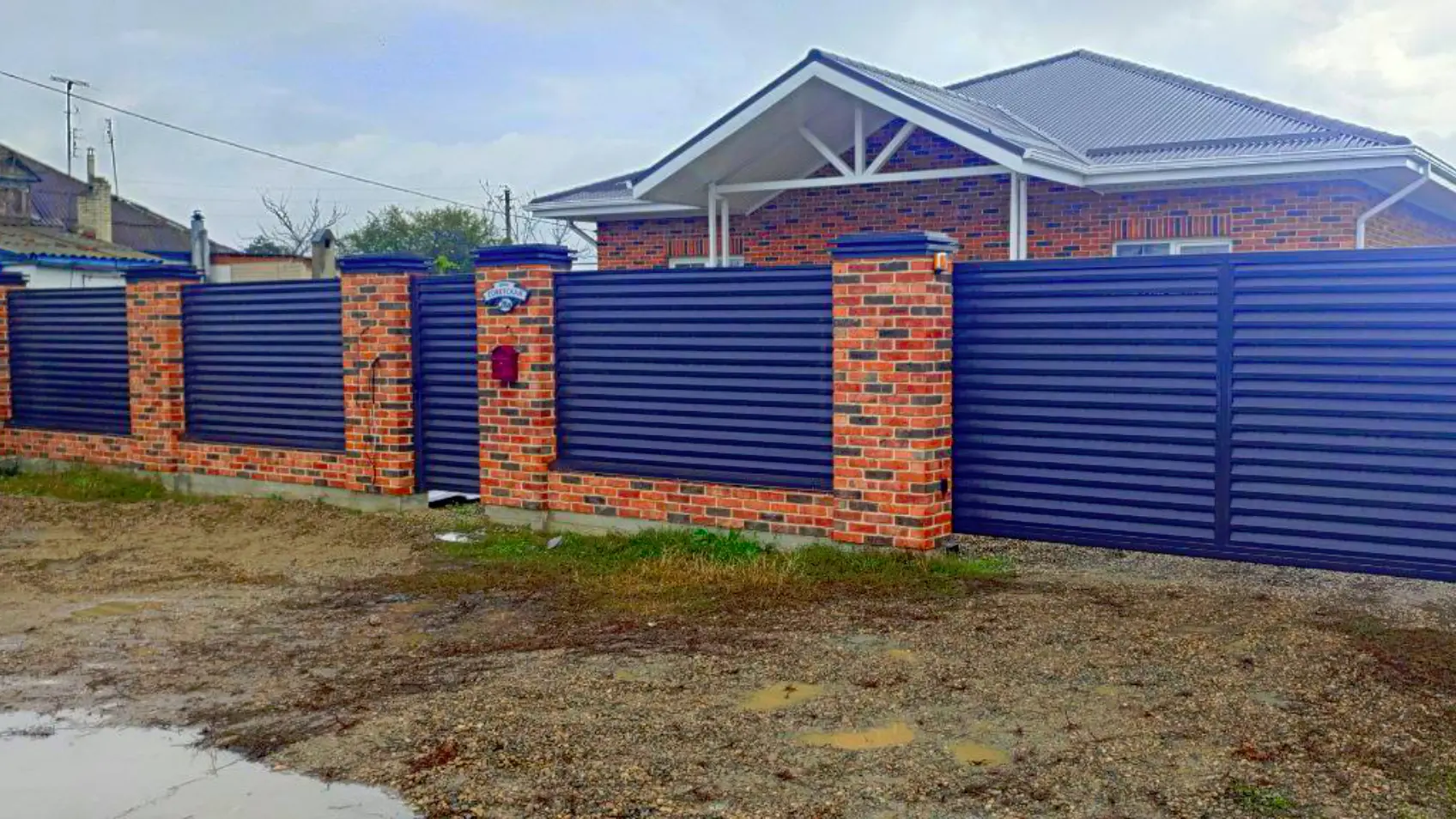 Фото 4 двусторонний забор Реснички 8019 Темный Шоколад